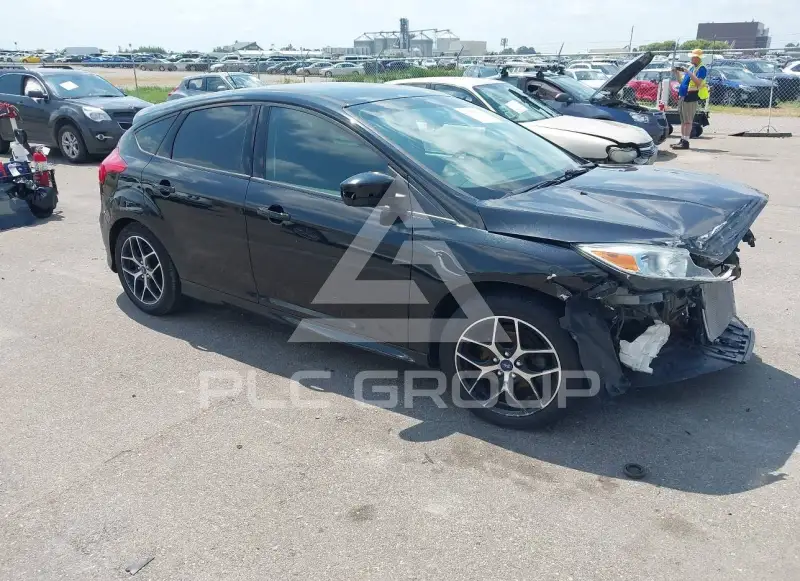 2015 Ford FOCUS фото