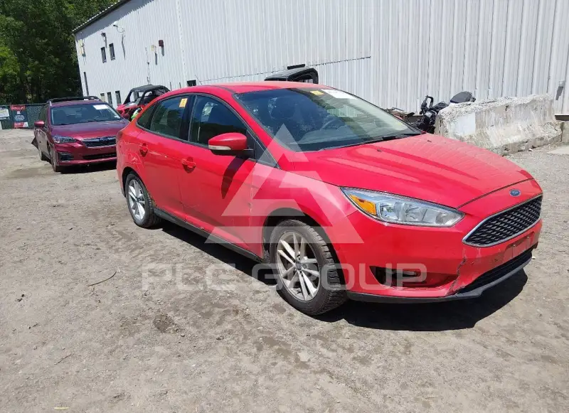 2015 Ford FOCUS фото