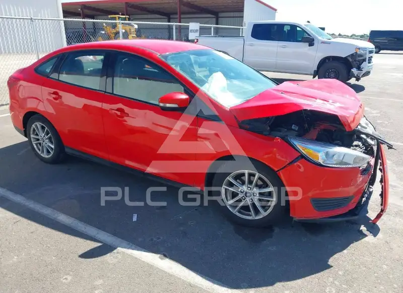2015 Ford FOCUS photo
