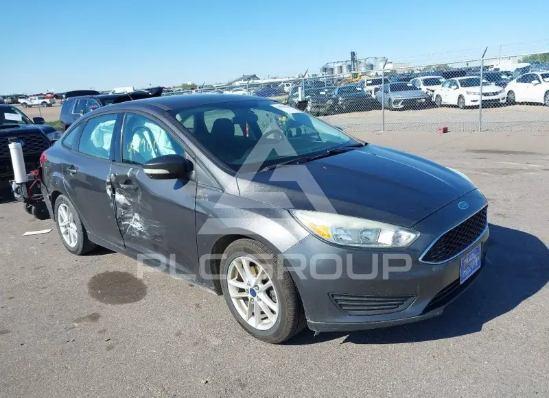 2015 Ford FOCUS photo