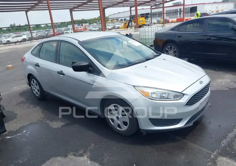 2015 Ford FOCUS фото