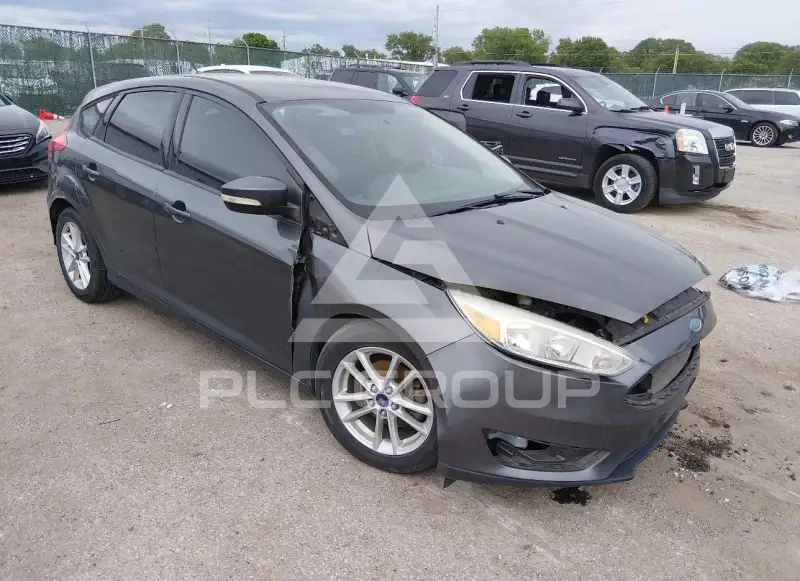 2015 Ford FOCUS photo