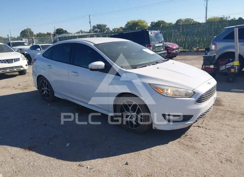 2015 Ford FOCUS фото