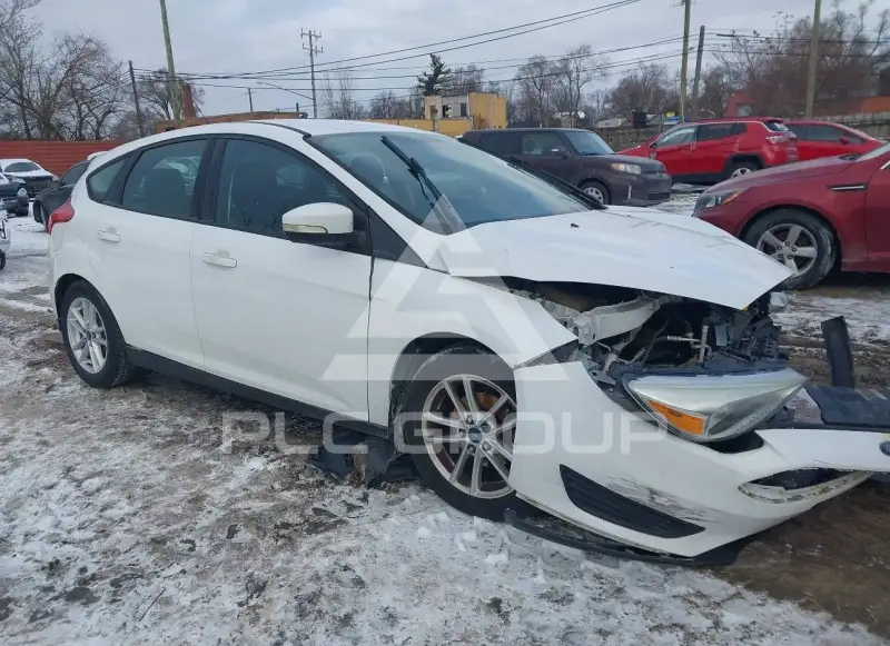 2015 Ford FOCUS photo