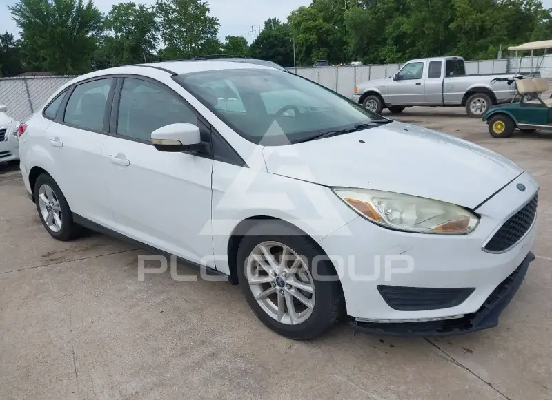 2015 Ford FOCUS фото