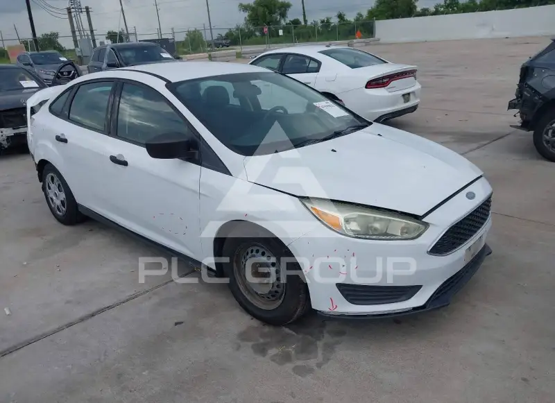 2015 Ford FOCUS фото