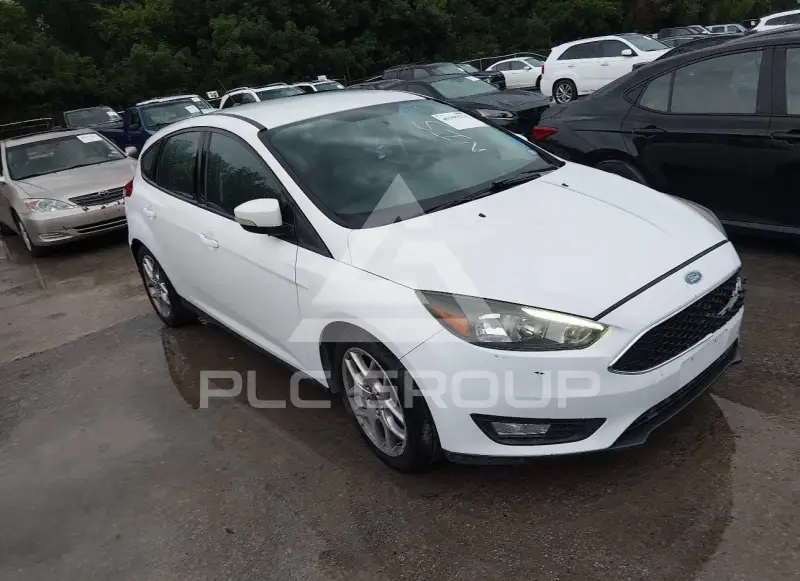 2015 Ford FOCUS фото