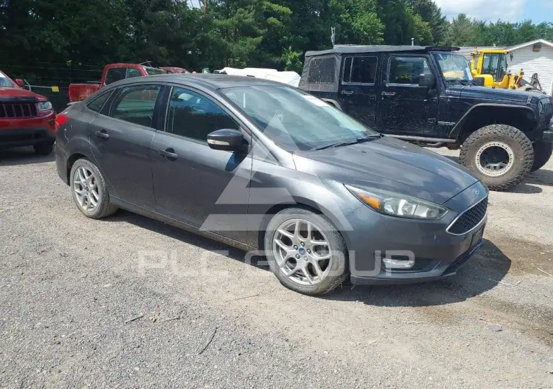 2015 Ford FOCUS фото