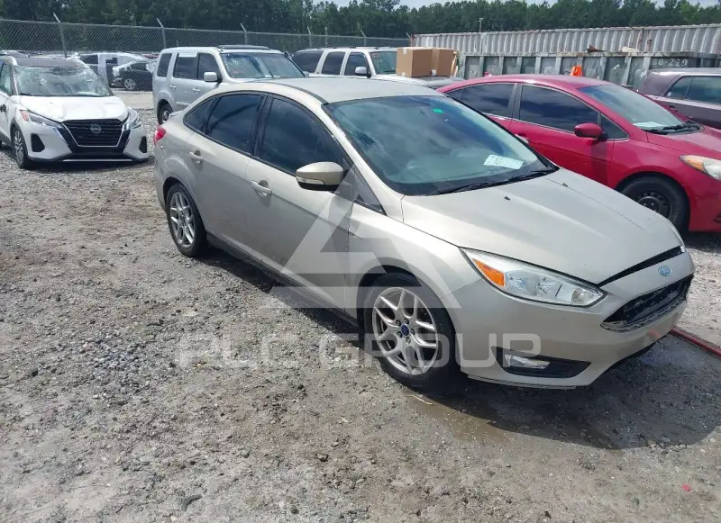 2015 Ford FOCUS photo