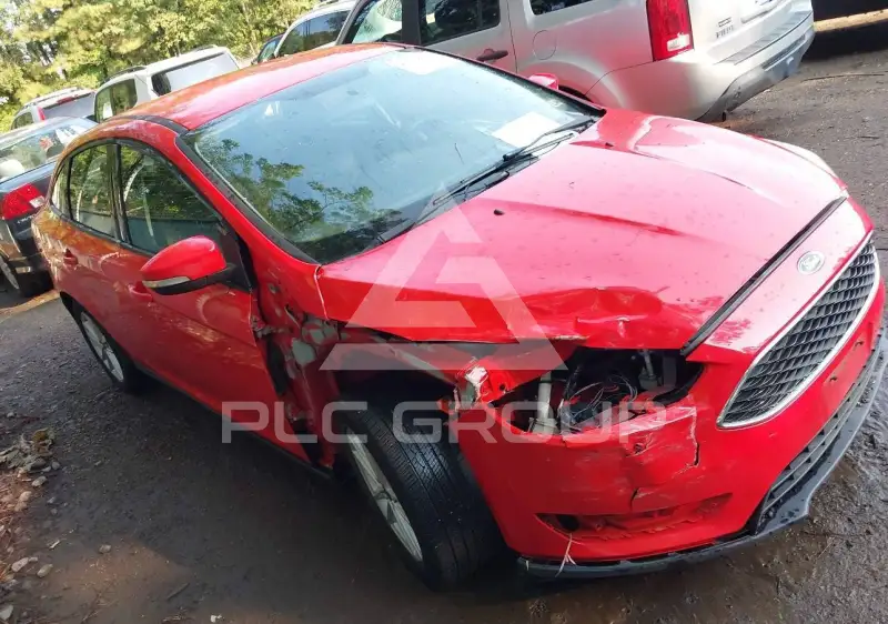2015 Ford FOCUS photo
