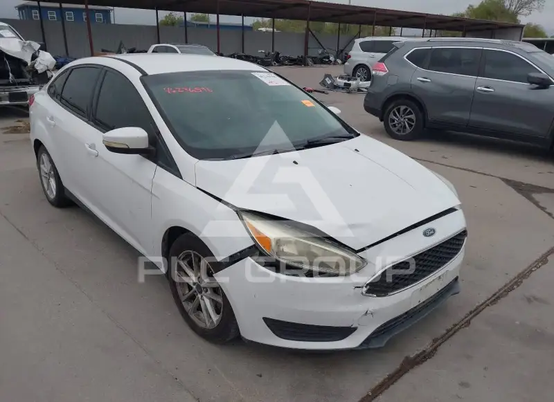 2015 Ford FOCUS фото