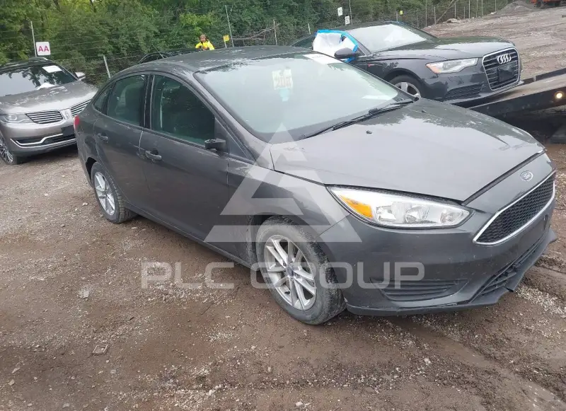 2015 Ford FOCUS фото