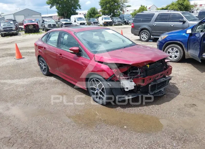 2015 Ford FOCUS фото