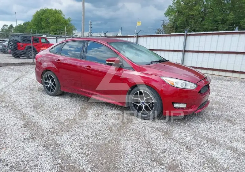 2015 Ford FOCUS фото