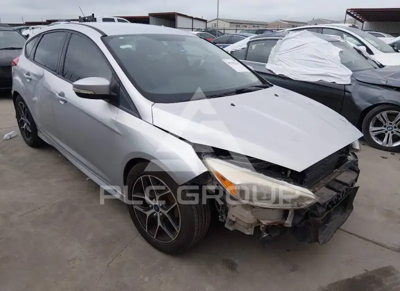 2015 Ford FOCUS фото