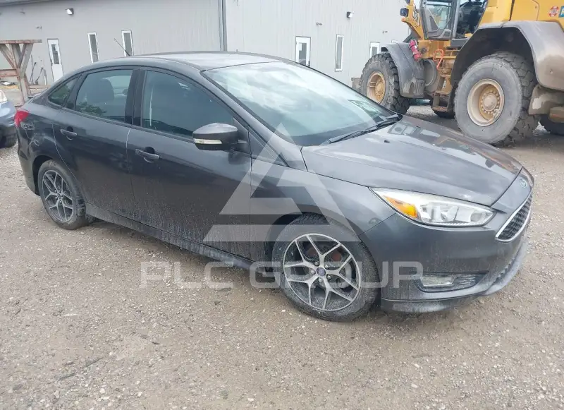 2015 Ford FOCUS photo