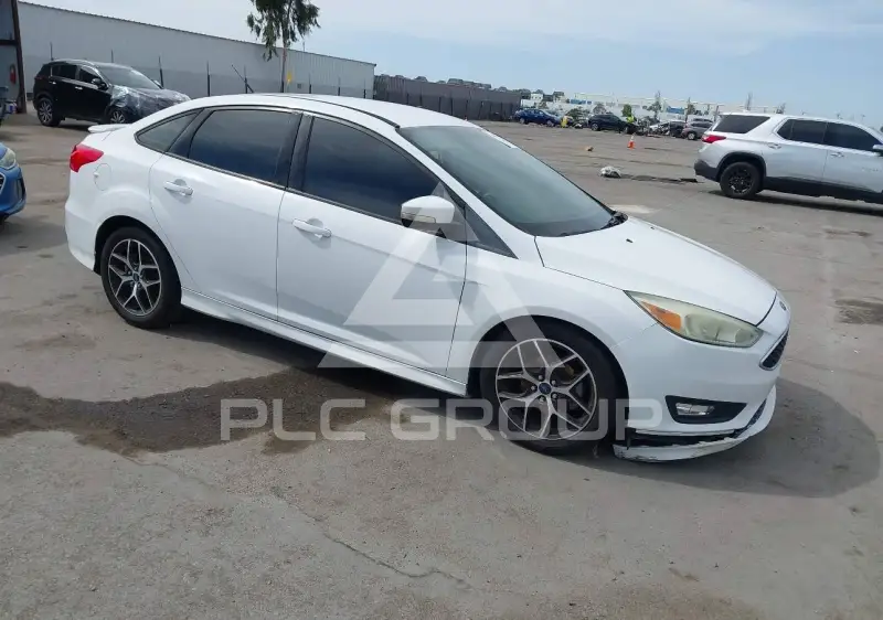 2015 Ford FOCUS фото