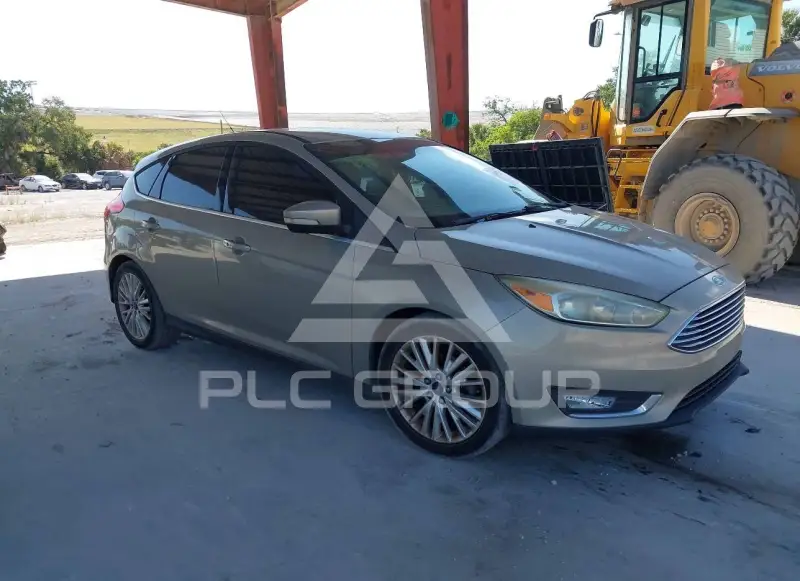 2015 Ford FOCUS photo