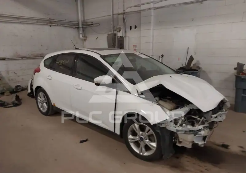 2015 Ford FOCUS фото