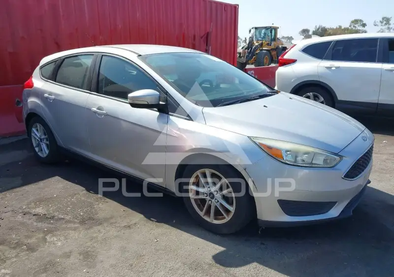 2015 Ford FOCUS photo