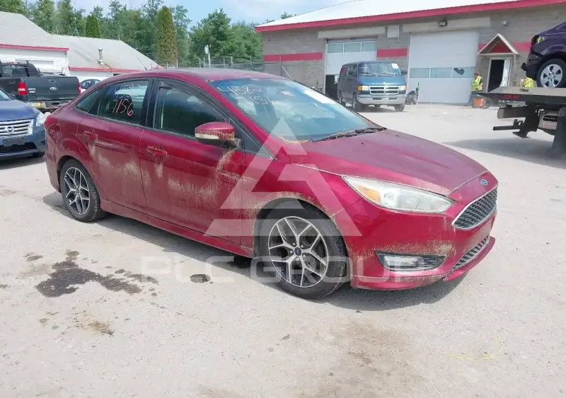 2015 Ford FOCUS фото
