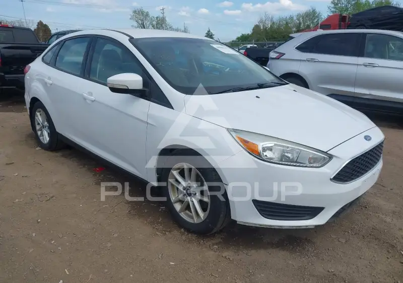 2015 Ford FOCUS photo