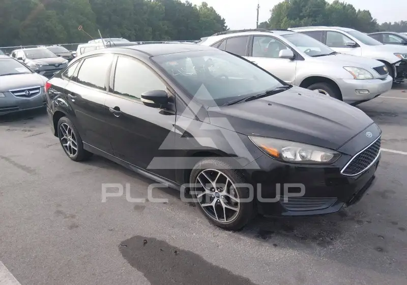 2015 Ford FOCUS фото