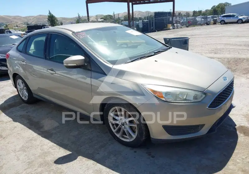 2015 Ford FOCUS фото
