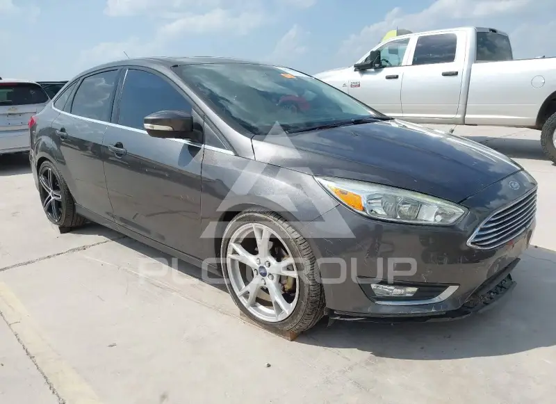 2015 Ford FOCUS фото