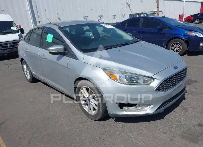 2015 Ford FOCUS photo