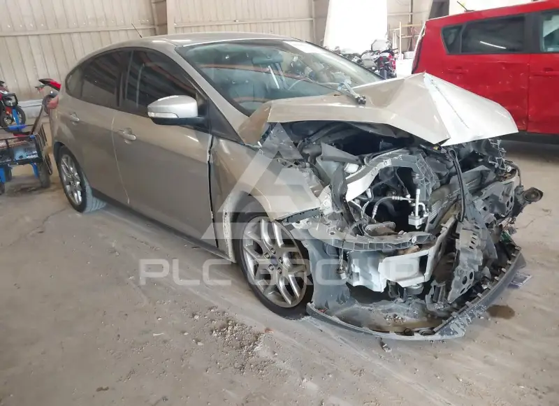 2015 Ford FOCUS фото
