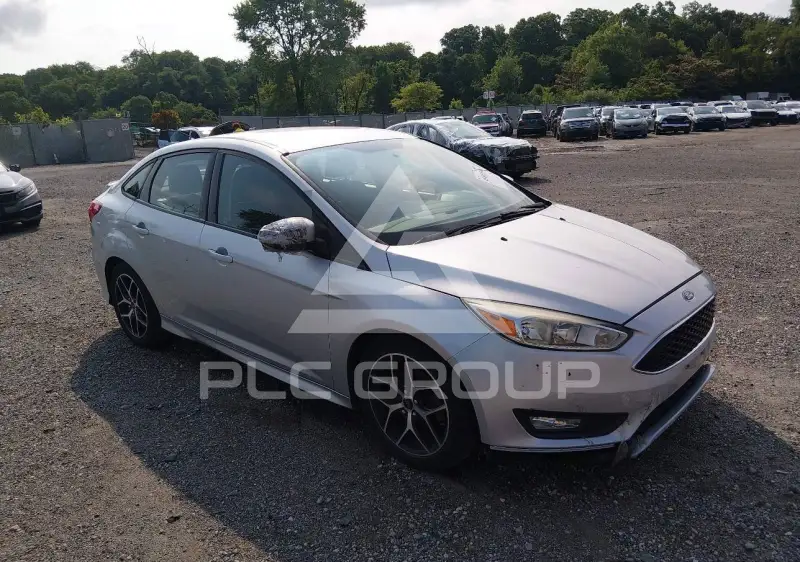 2015 Ford FOCUS фото
