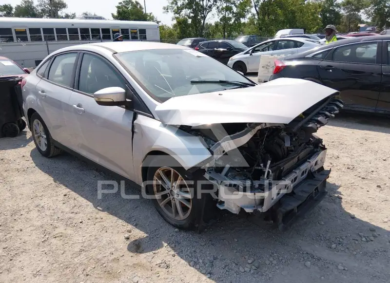 2015 Ford FOCUS фото