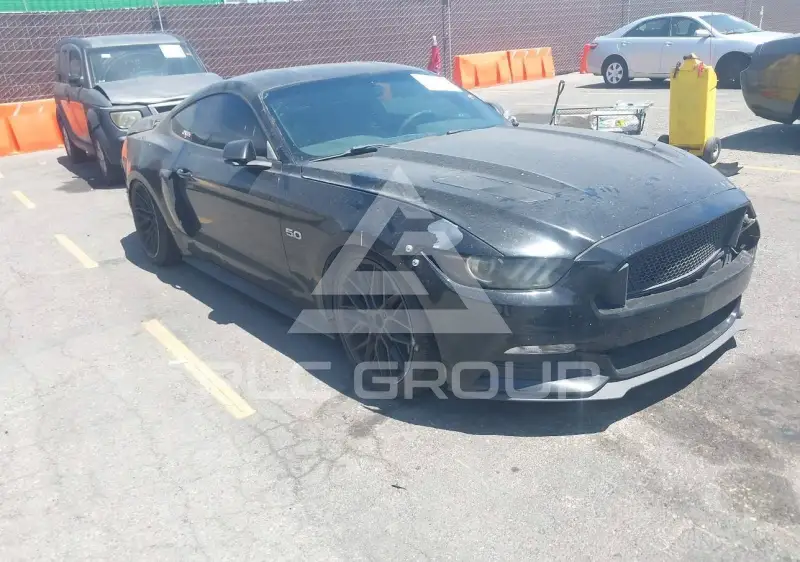 2015 Ford MUSTANG фото