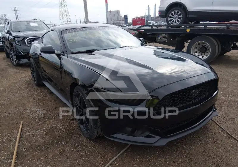 2015 Ford MUSTANG photo