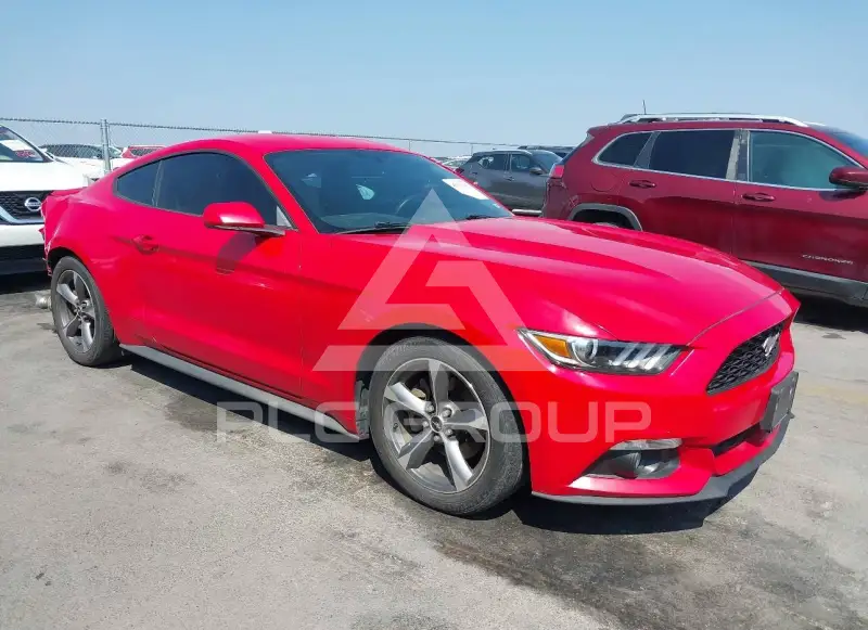 2015 Ford MUSTANG photo