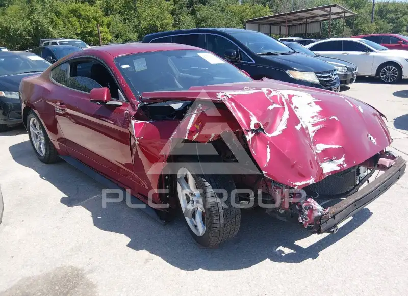 2015 Ford MUSTANG photo