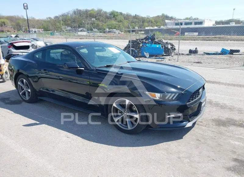 2015 Ford MUSTANG фото
