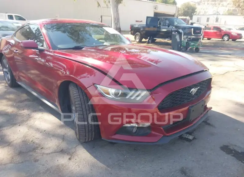 2015 Ford MUSTANG фото