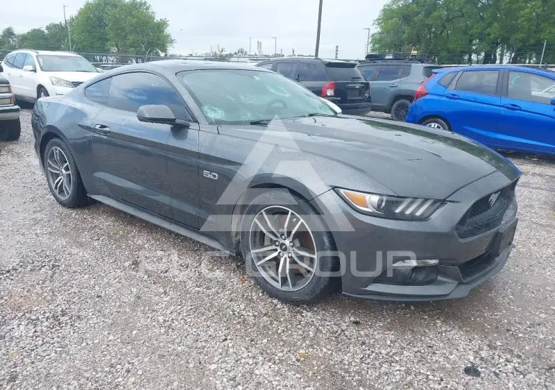 2015 Ford MUSTANG photo