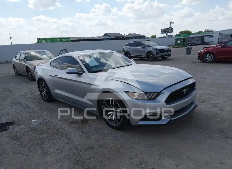 2015 Ford MUSTANG photo