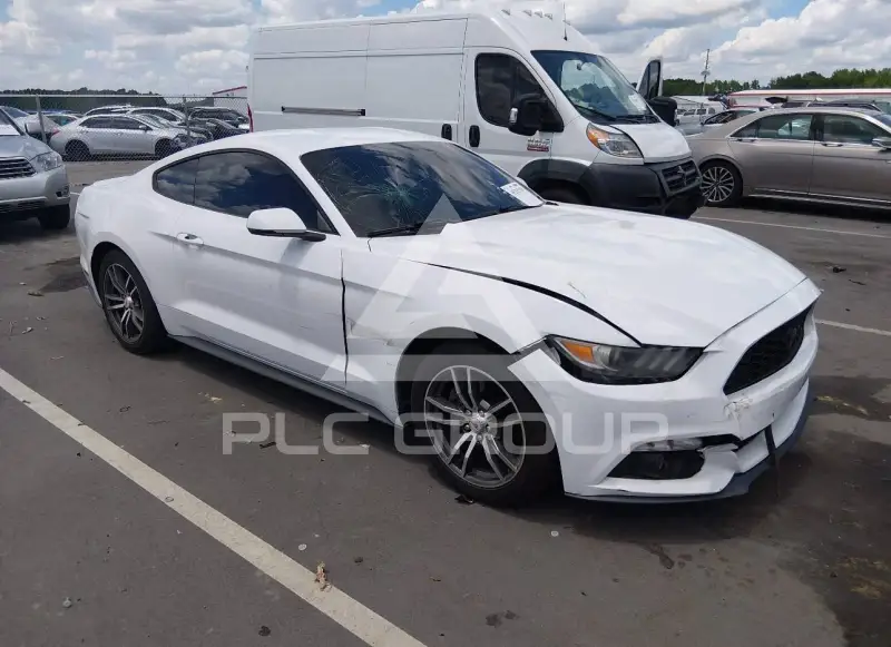 2015 Ford MUSTANG фото