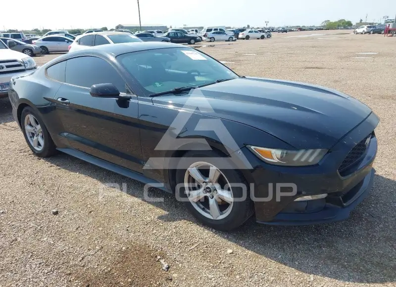 2015 Ford MUSTANG фото
