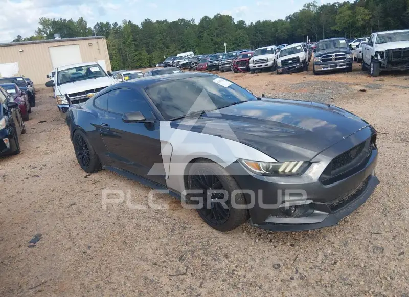 2015 Ford MUSTANG photo