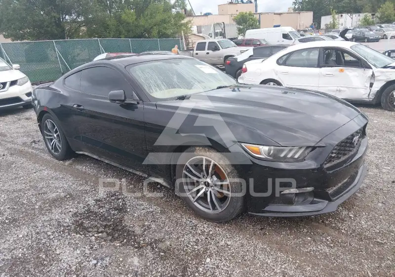 2015 Ford MUSTANG фото