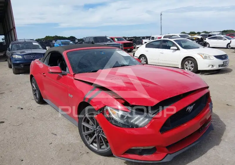 2015 Ford MUSTANG фото