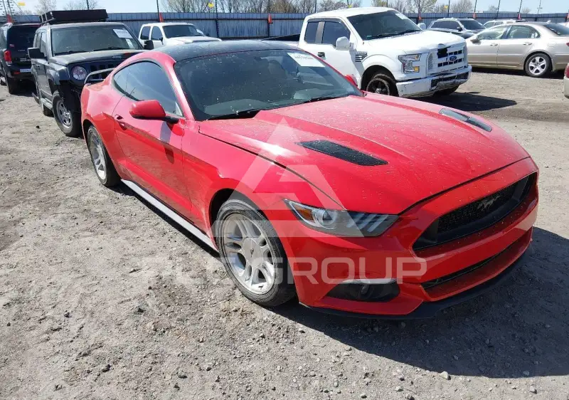 2015 Ford MUSTANG фото