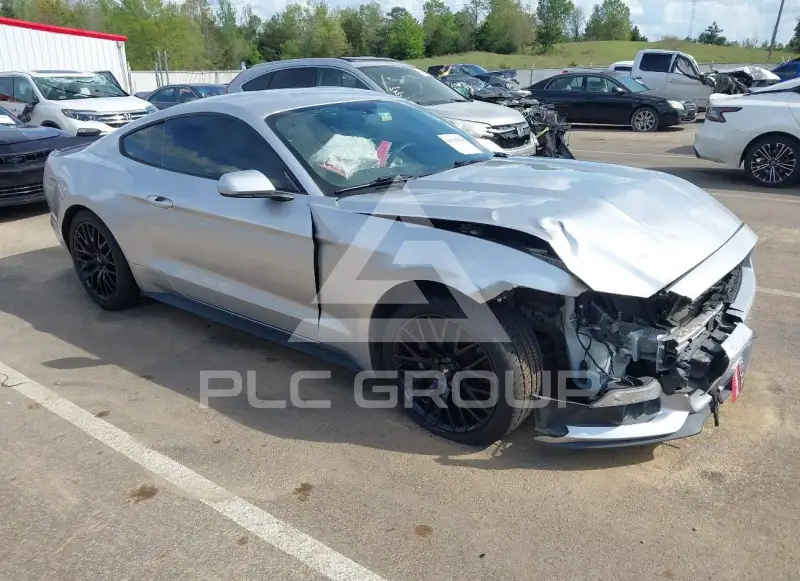 2015 Ford MUSTANG фото