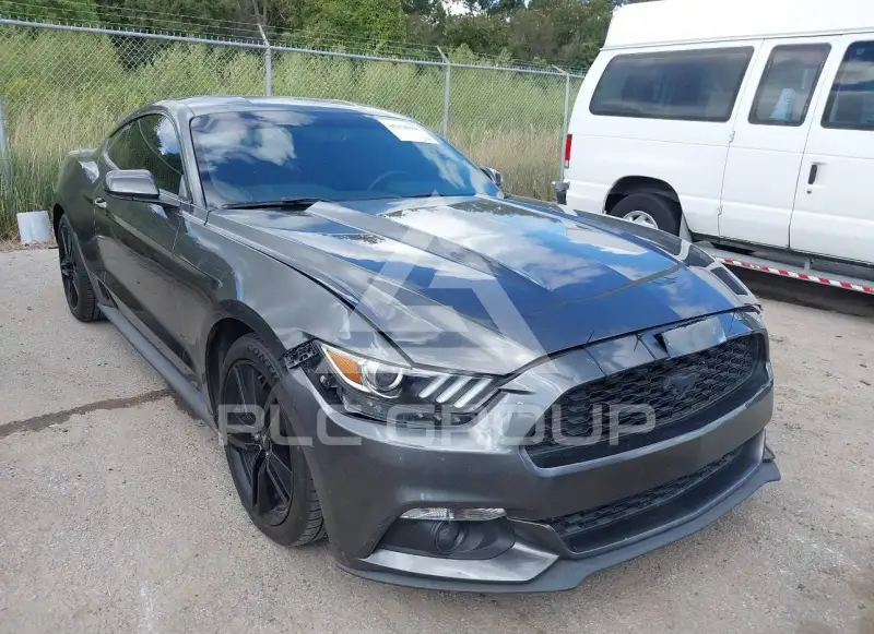 2015 Ford MUSTANG фото