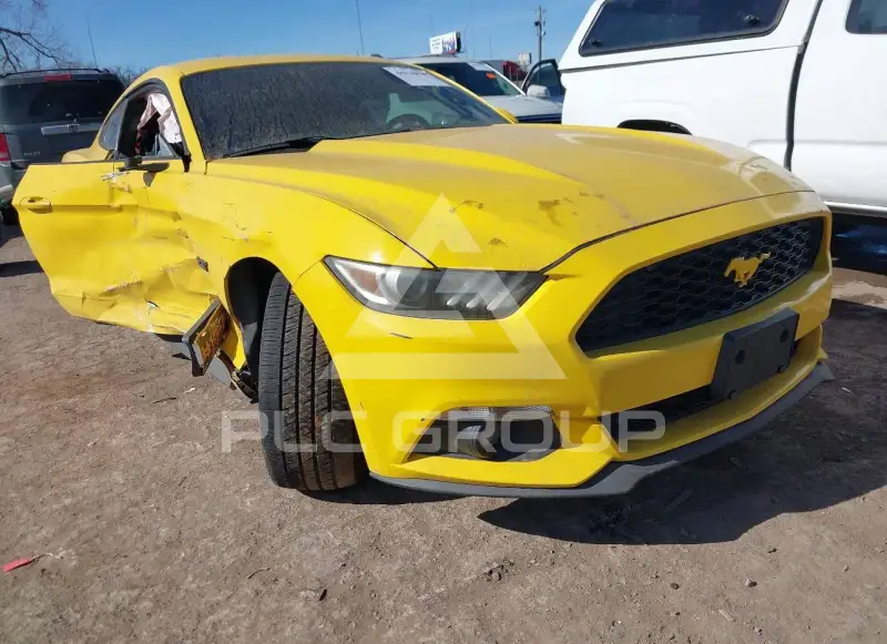 2015 Ford MUSTANG photo